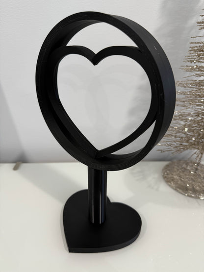 Heart Stand