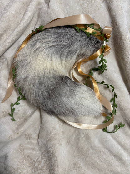 "Golden Leaf" Kitty set